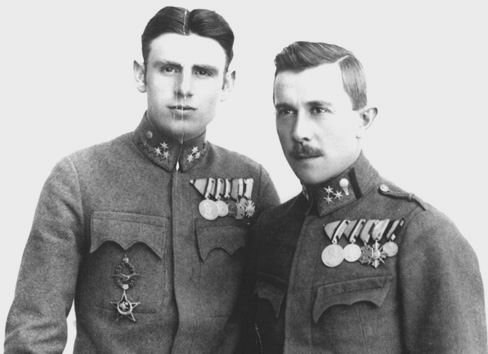 Field Pilots: Feldwebels Leopold Bauer & Franz Wiesmayer of FliK 36