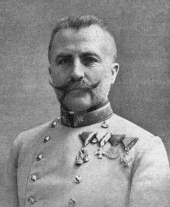 As was normal he received after four years of commanding a regiment the 3rd class of the Order of the Iron Crown on the 18th of April 1903. - meixnerotto