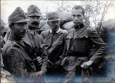 General von Schenk photographed in a trench on the Isonzo front. Photo courtesy of C.R.A.S.G.